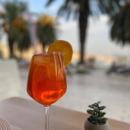 Hotel Ari ساراندا المظهر الخارجي الصورة