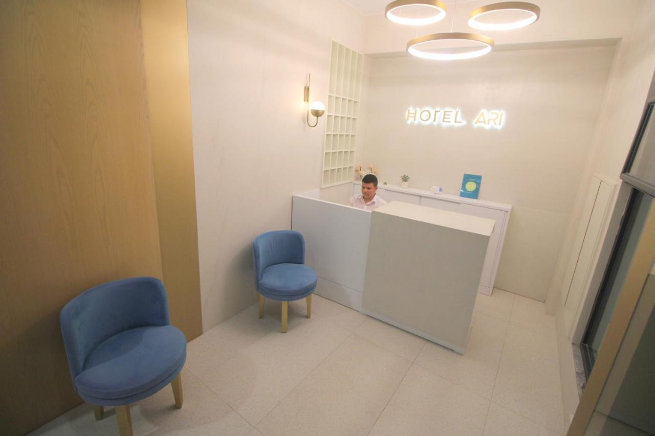 Hotel Ari ساراندا المظهر الخارجي الصورة