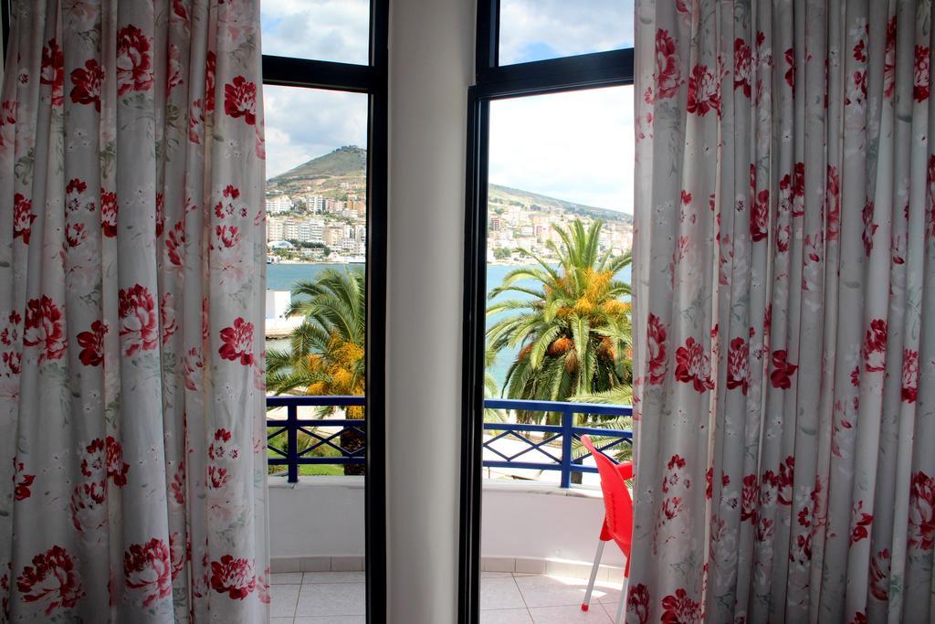 Hotel Ari ساراندا المظهر الخارجي الصورة