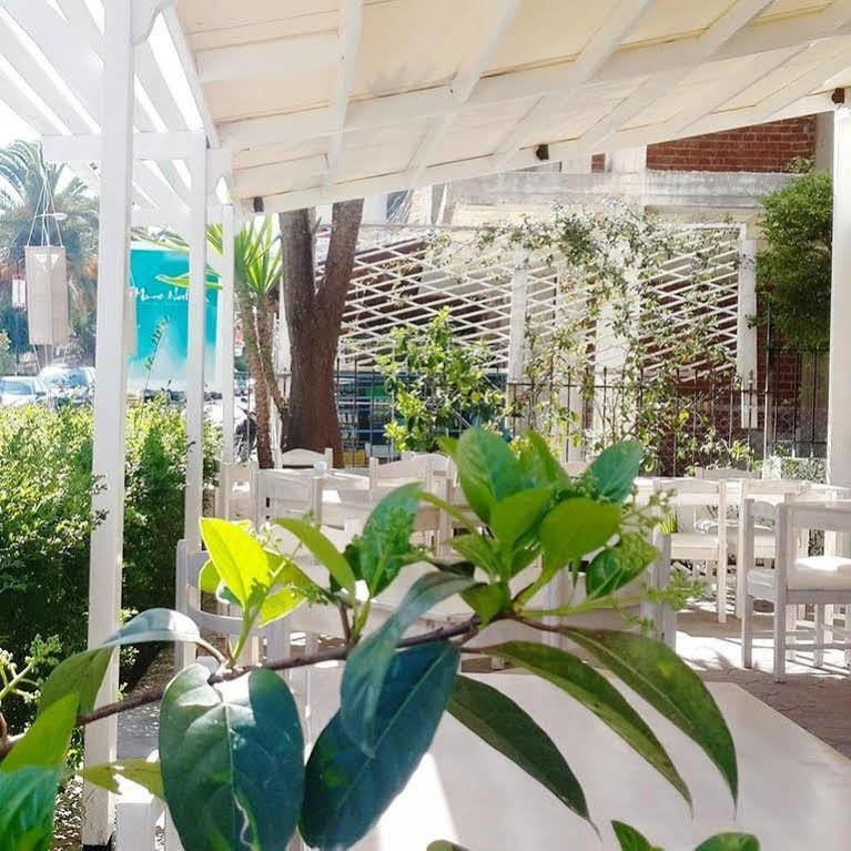 Hotel Ari ساراندا المظهر الخارجي الصورة