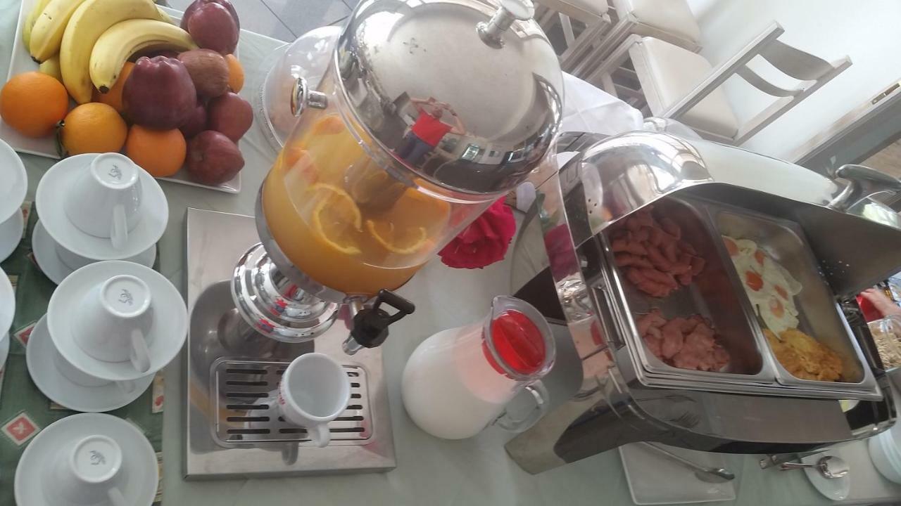 Hotel Ari ساراندا المظهر الخارجي الصورة